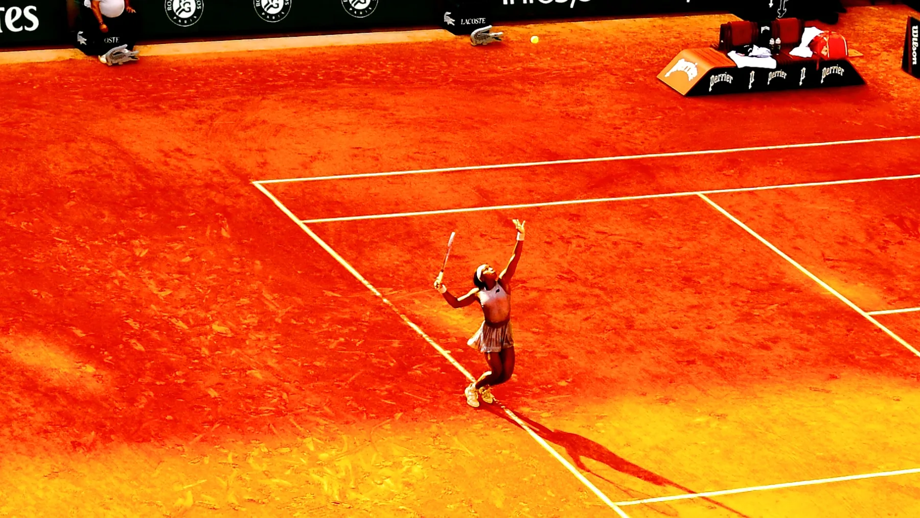 Feet (and feats) on clay — photograph by Telford Vice