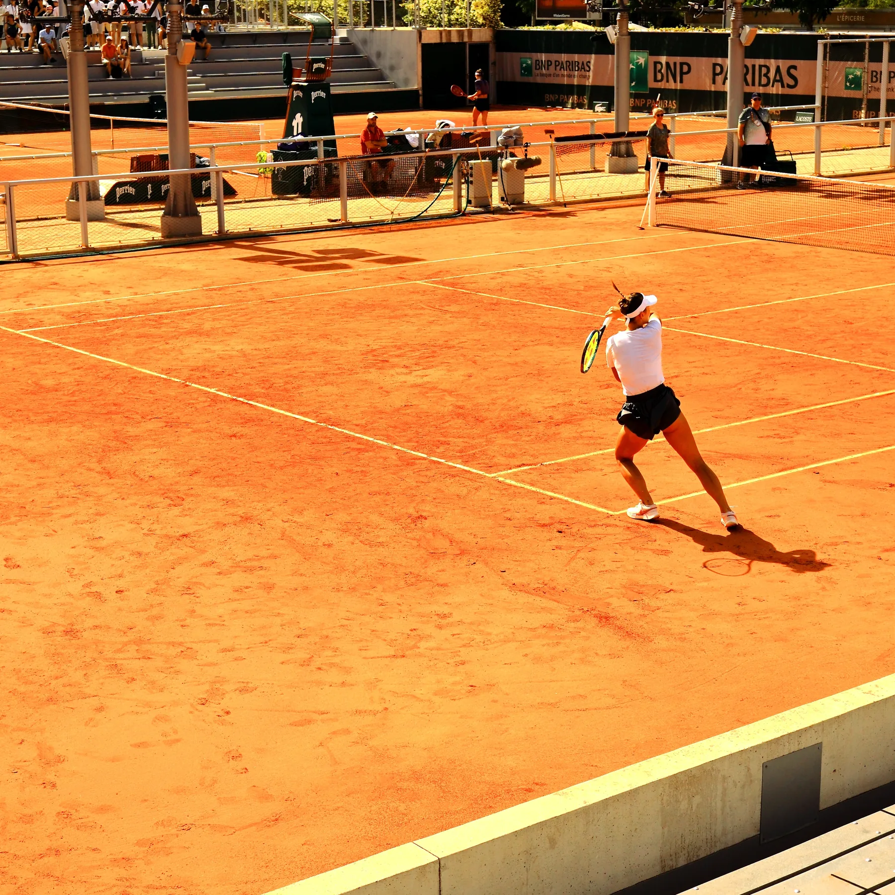 Feet (and feats) on clay — photograph by Telford Vice