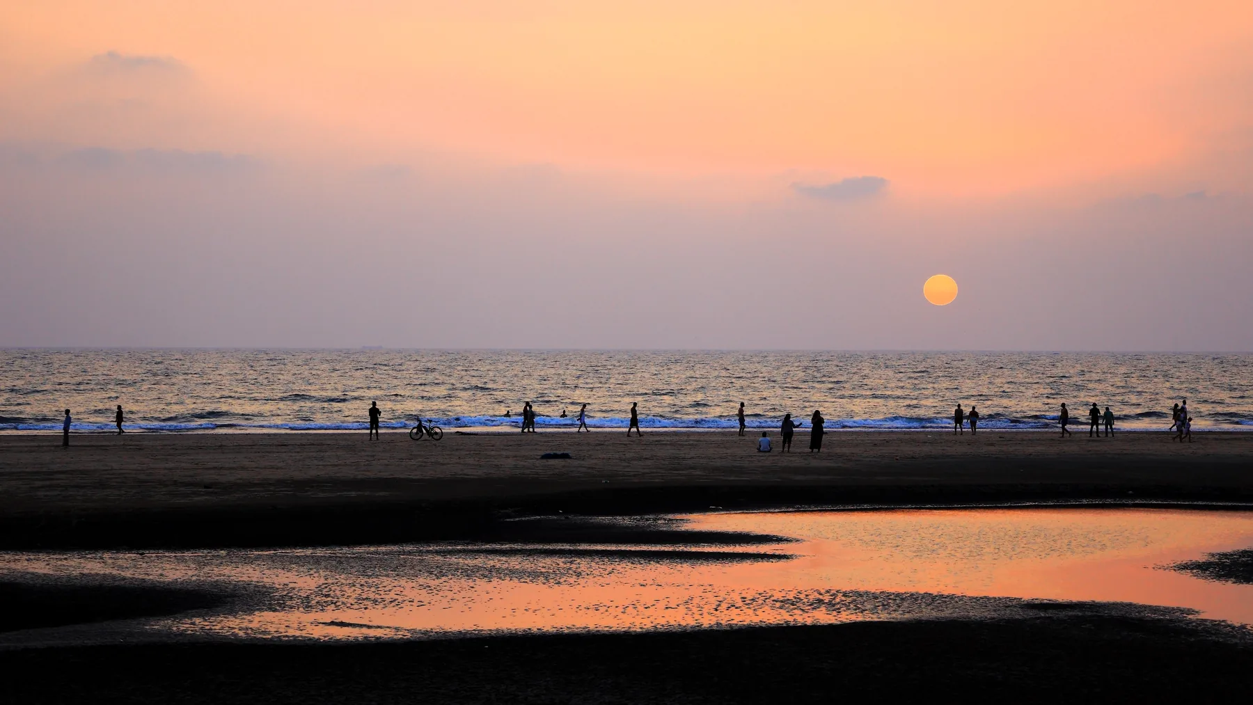 Goa way — photograph by Telford Vice